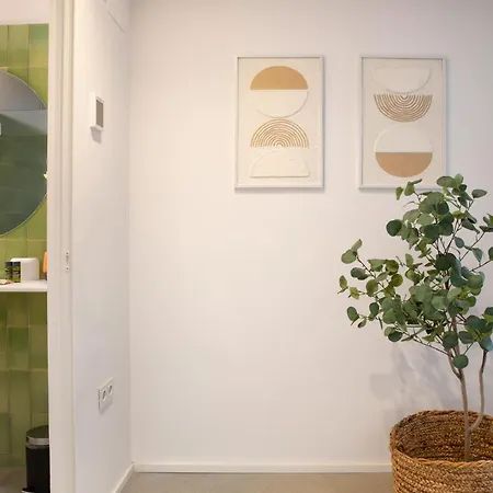 Flateli Lorenzana 35 B شقة